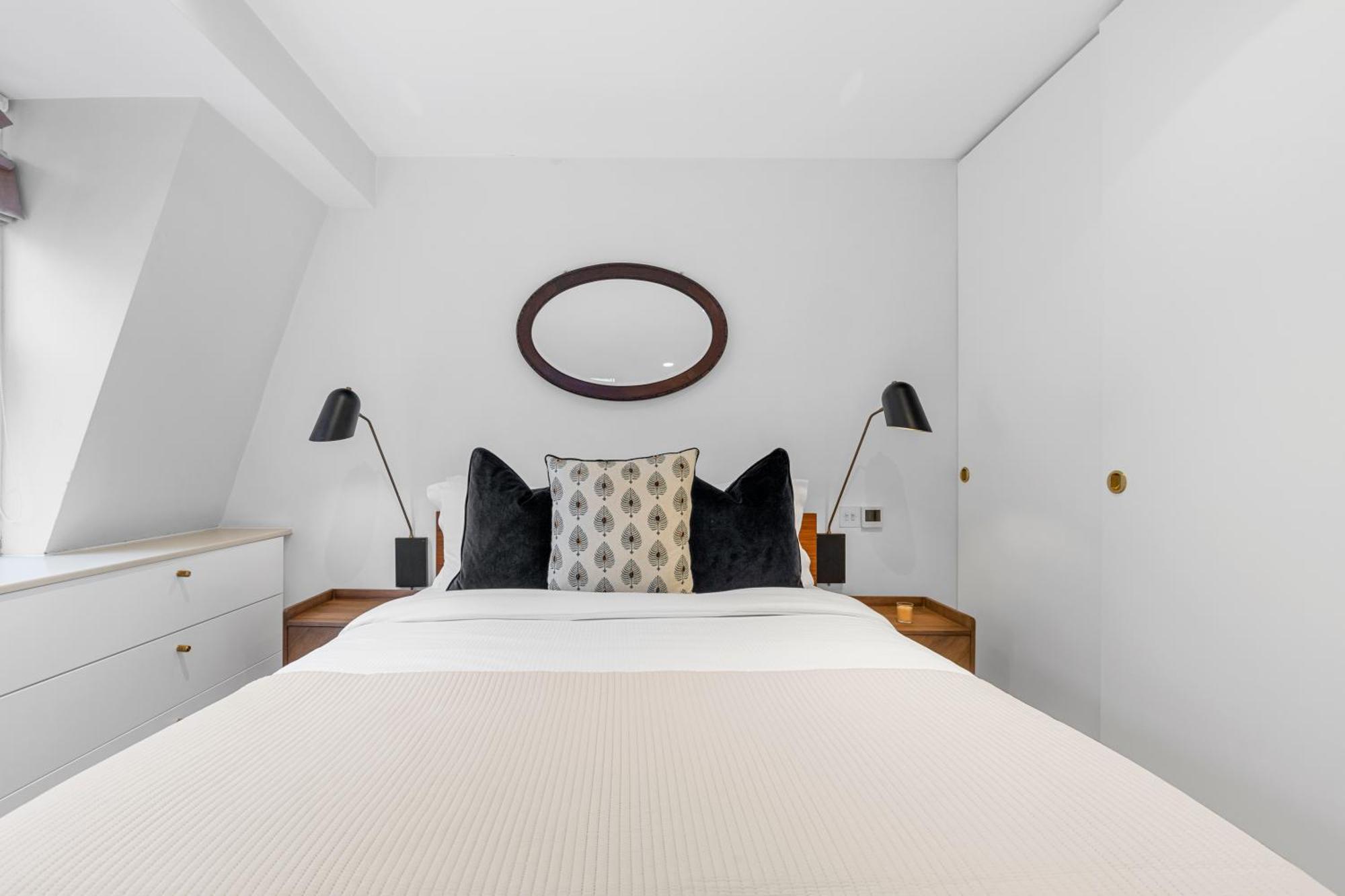 Contemporary 2-bedroom Escape In Notting Hill London
