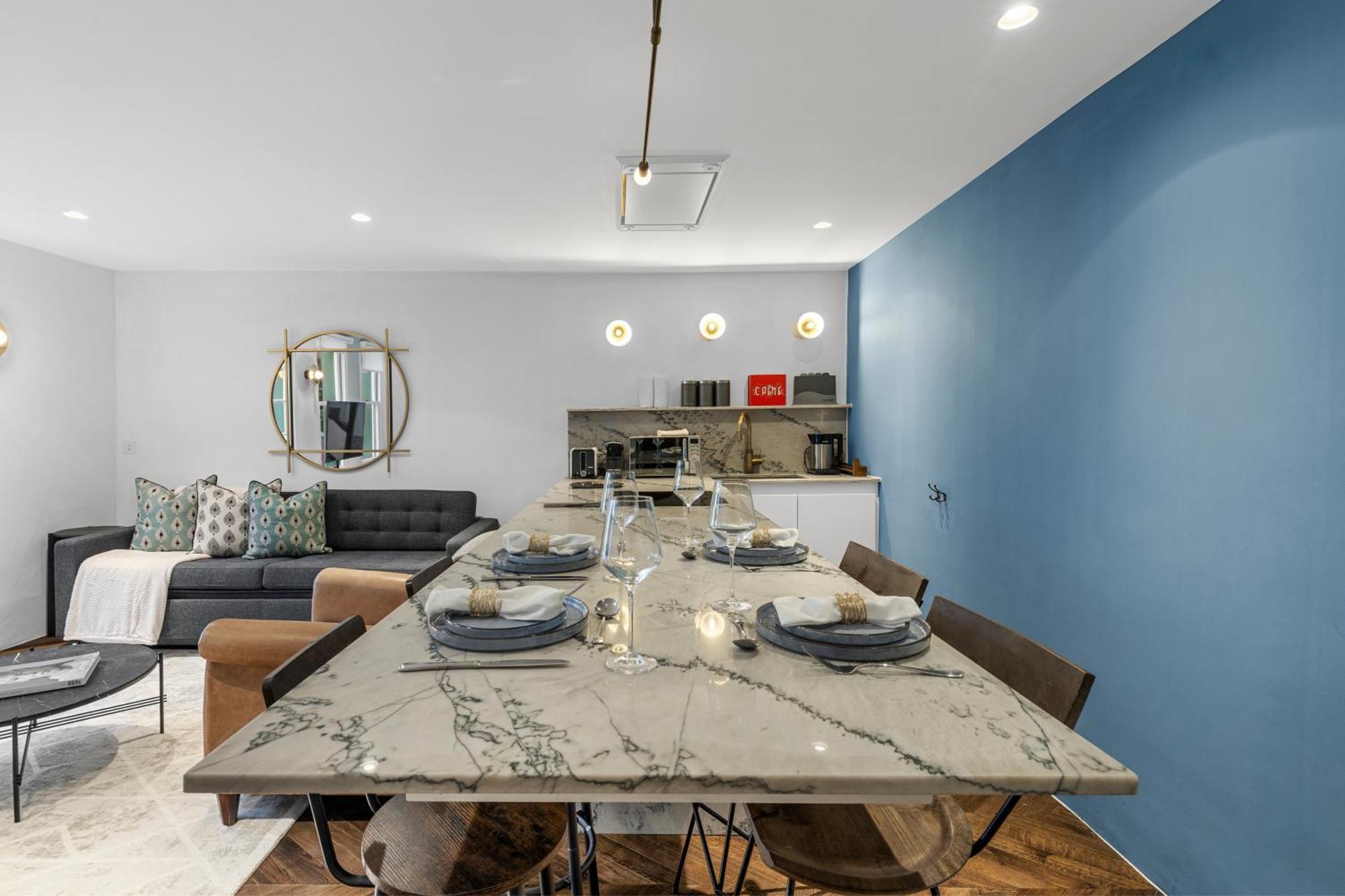 Contemporary 2-bedroom Escape In Notting Hill Apartment London